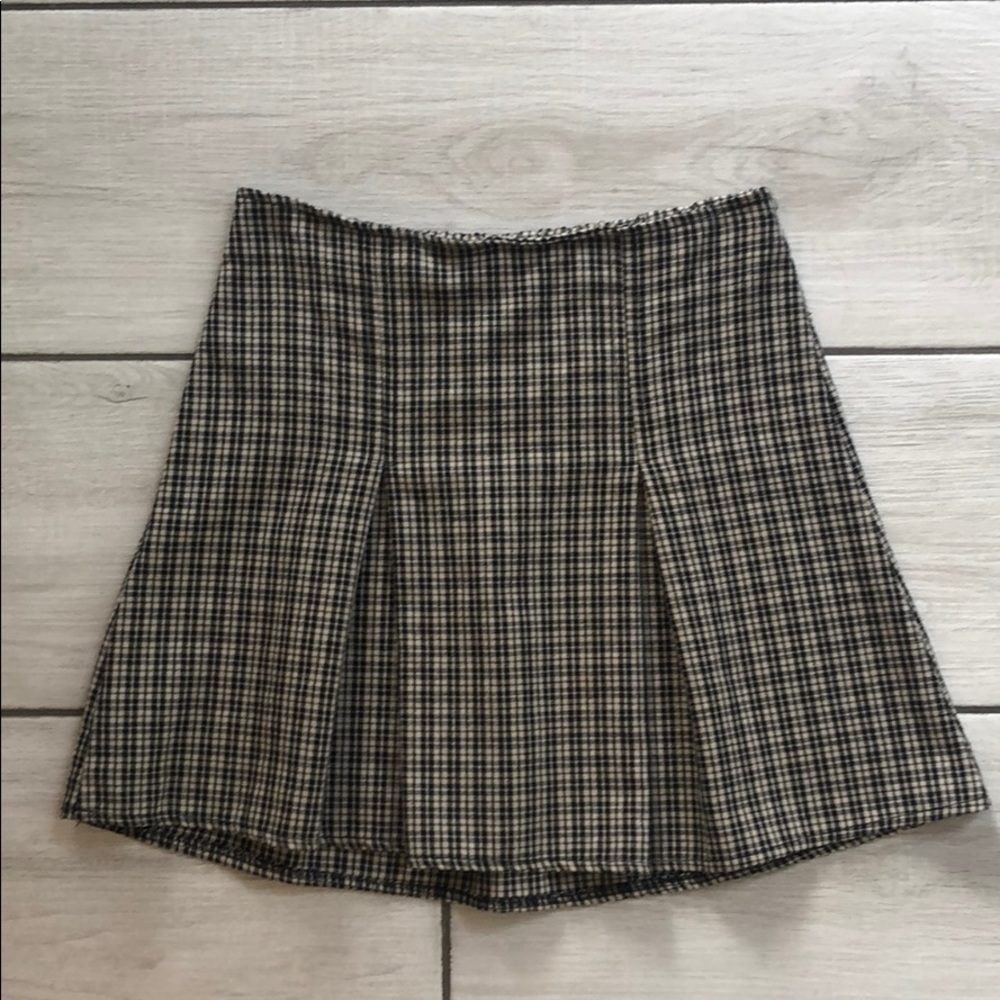 Brandy Melville skirt